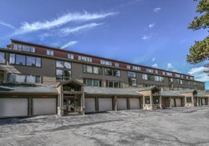 Montezuma 1770 by SummitCove Lodging