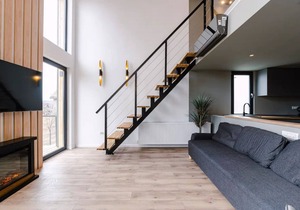 Moon Hyperion Loft 2