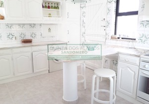 Moradia com piscina privada