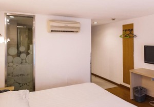 Motel Shanghai Xujiahui Shanghai Stadium Tianyaoqiao Road