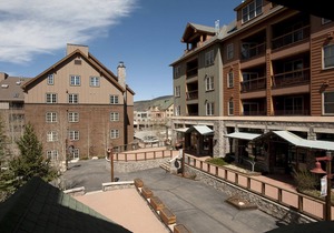 Mountain Condo for 4 | Hot Tub + Pool Access