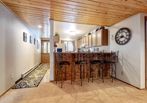 Mountain condo with easy ski access, free WiFi, & views