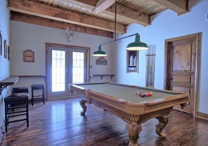 Mountain Cottage - Spa, Pool & Poker Room