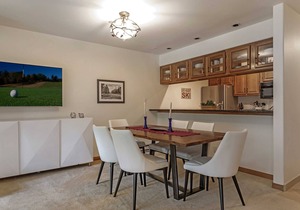 Mountain Modern Beaver Creek Village Condo, Ski-In and Out, w/Hot Tub and Views