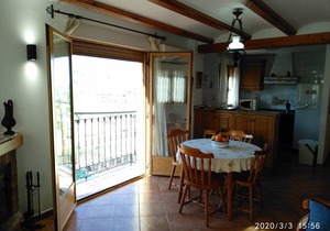 Mountain rural house 11 km from the sea.