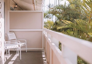 Mountain View Suite w/Balcony & Kitchen | Outdoor Pool | Steps from the Beach