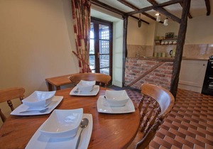 Much Wenlock Cottage - Sleeps 4