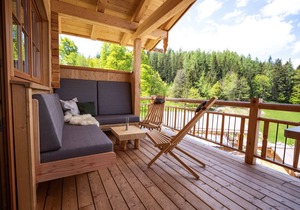 "muckerl Alm" für 4-6 Personen, 2 Separate Schlafzimmer, Terrasse mit Bergblick, Whirlpool, Infrarotliegen
