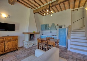 Mulignone 13 - apartment in the heart of Chianti, Toscana.
