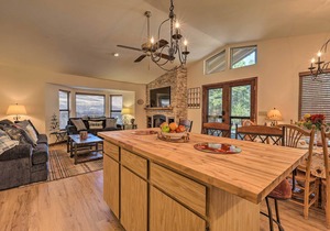 Munds Park Mountain Getaway: Hike, Golf & Unwind!