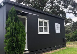 Muriwai Lodge