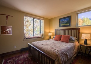 Muscatel Flats Unit 1 in Telluride