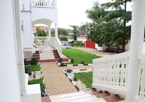 Muyenga Luxury Vacation Home