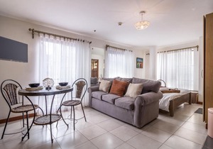 Mvuli Suites Apartments: Wifi, close to CBD, great views