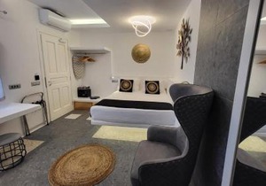 Mykonos Double Luxury Mini Suites-With External Hot spa Adults only