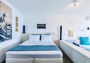 Mykonos Le Grand Bleu Beachfront Suite