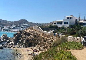 Mykonos Le Grand Bleu Beachfront Suite