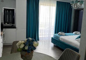 Myosotis Mamaia Studio by the Lake