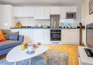 MySquare Two Bedroom Apartments in Limehouse