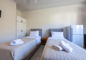 Mythos Suites-Hermes apartment