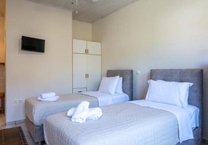 Mythos Suites-Hermes apartment