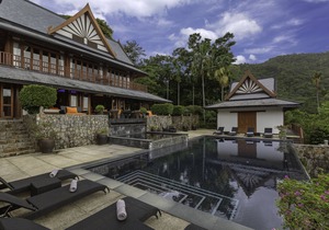 Nakawanna Villa sea view luxury private swimming pool, full-time staff
