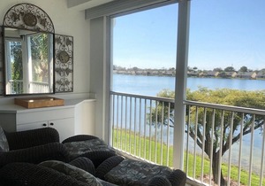 Naples Lakeside Condo