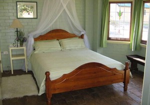 Narrawallee Creek Studio