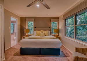 Narrows Escape Rainforest Retreat