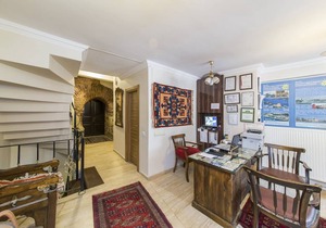 Naz Wooden House Inn
