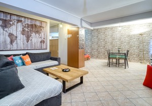 Near metro apartment