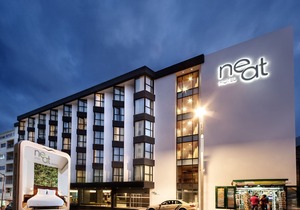 NEAT Hotel Avenida