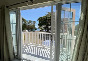 Negril Jamaica Beachfront house in Little Bay County Club , Pool , Free wifi A/C