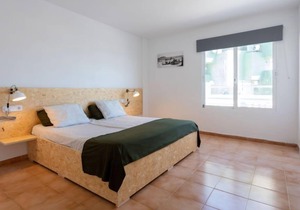 Neighbours Beach by Interhome