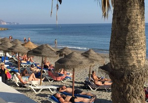 Nerja center - sea view - beach at 75 m - 2 bedrooms - 1 bathroom - Wifi