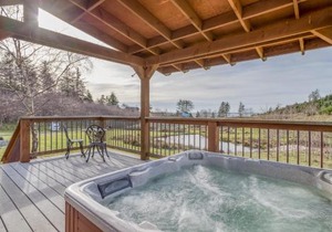 Netarts Coastal Retreat - Meredith Lodging