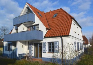 Neue Reihe 43 Villa Regulus OG