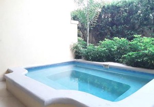 NEW #3 Westland Villa 2-Bed with pool opposite West Coast beach