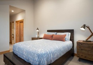 NEW 4BD Residence in the Signature Home Collection at Old Grenwood!