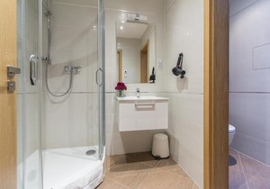 New and Modern Apartment with Parking in Zizkov by easyBNB