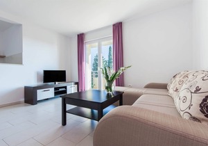 New Apartment for 4 people (2 bedrooms)- Umag - 1 floor