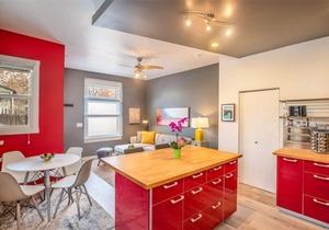 New Contemporary, Historical Unit from 5 Star Host