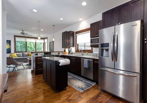 New downtown Whitefish listing - New furniture - AC - walk to everything - close to Whitefish river