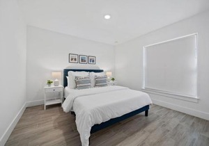 New! Few Minutes To Downtown, 10 To The Beach!