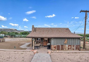 NEW! Historic Camp Verde Oasis: Walk to Fort Verde