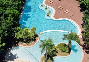 New huge Lux. 2 BR Condo 100 SQM - 2 Pools, Gym, woow seaviews, Beach 8-9Pax