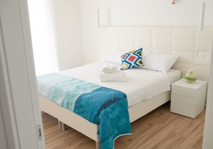 NEW in Jesolo with swimming pool, near the sea. Apartment 12