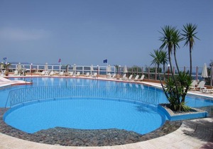 New Kydonia Suites & Studios