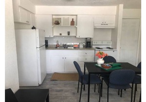 New Listing! Thrifty & Functional 2 BD near AUS and downtown