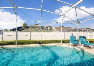 NEW LISTING - TV's in All Bedrooms – Games Room – Pool – Clear Creek Community